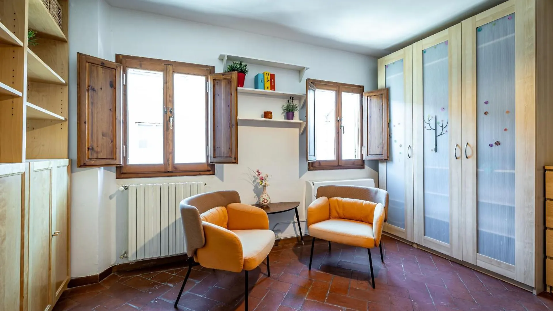 Roommo Viola Florence