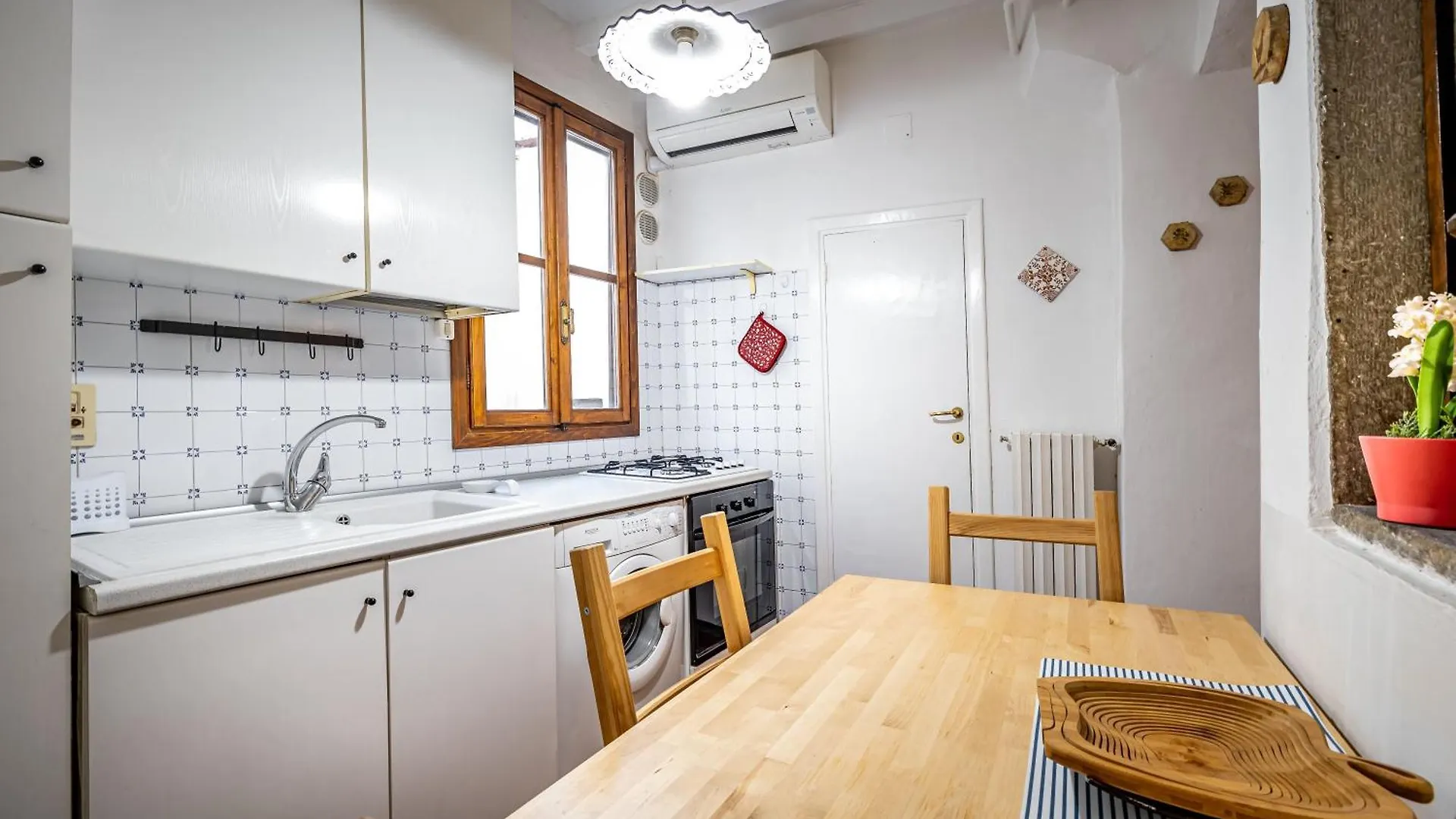 Roommo Viola Florence 0*,